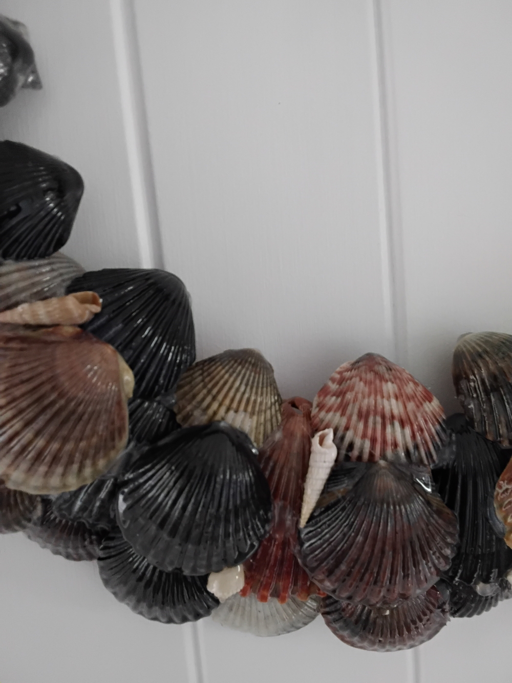 Large Seashell Wreath. Summer Decor. Beach Nautical Decor - Picture 6 of 6